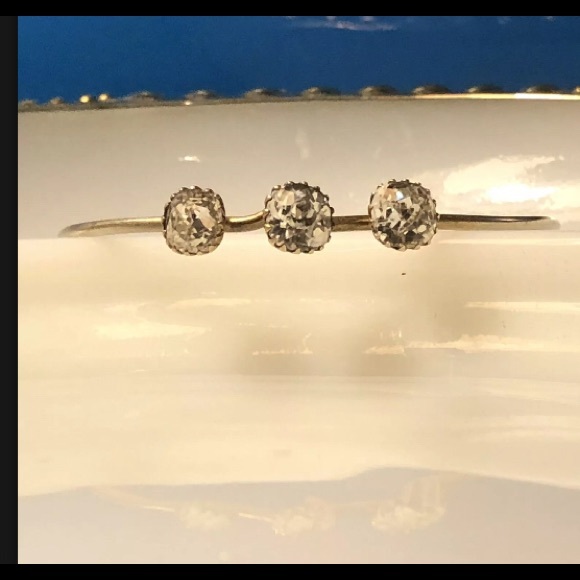 Vintage goldtone 3 stone bangle bracelet - Picture 6 of 6